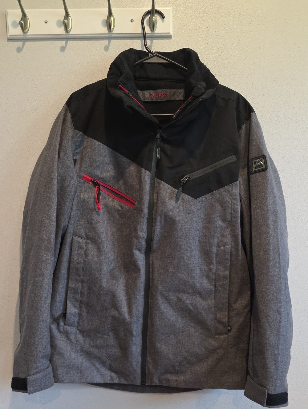 Avalanche Men's Gray and Black Ski Jacket with Red Accents